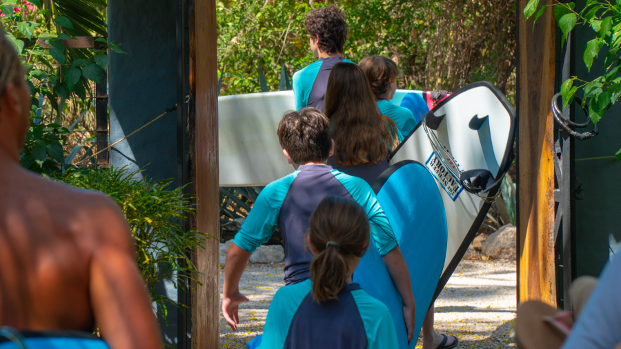 Surf retreat in costa rica 